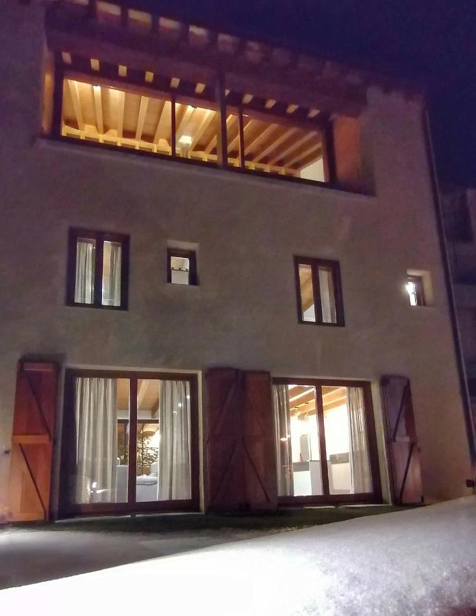 Apartament "El Castell" Casa Rural Cal Rialla Llívia Extérieur photo